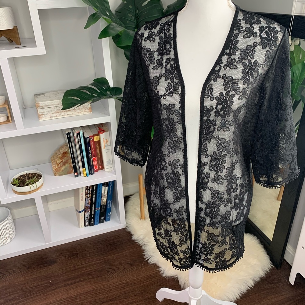 Express lace Kimono